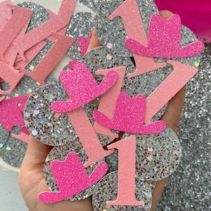Homme, j'ai l'impression d'avoir un / 50 confettis / premier anniversaire de cow-girl disco / décorations de fête disco pour le premier anniversaire / premier anniversaire country
