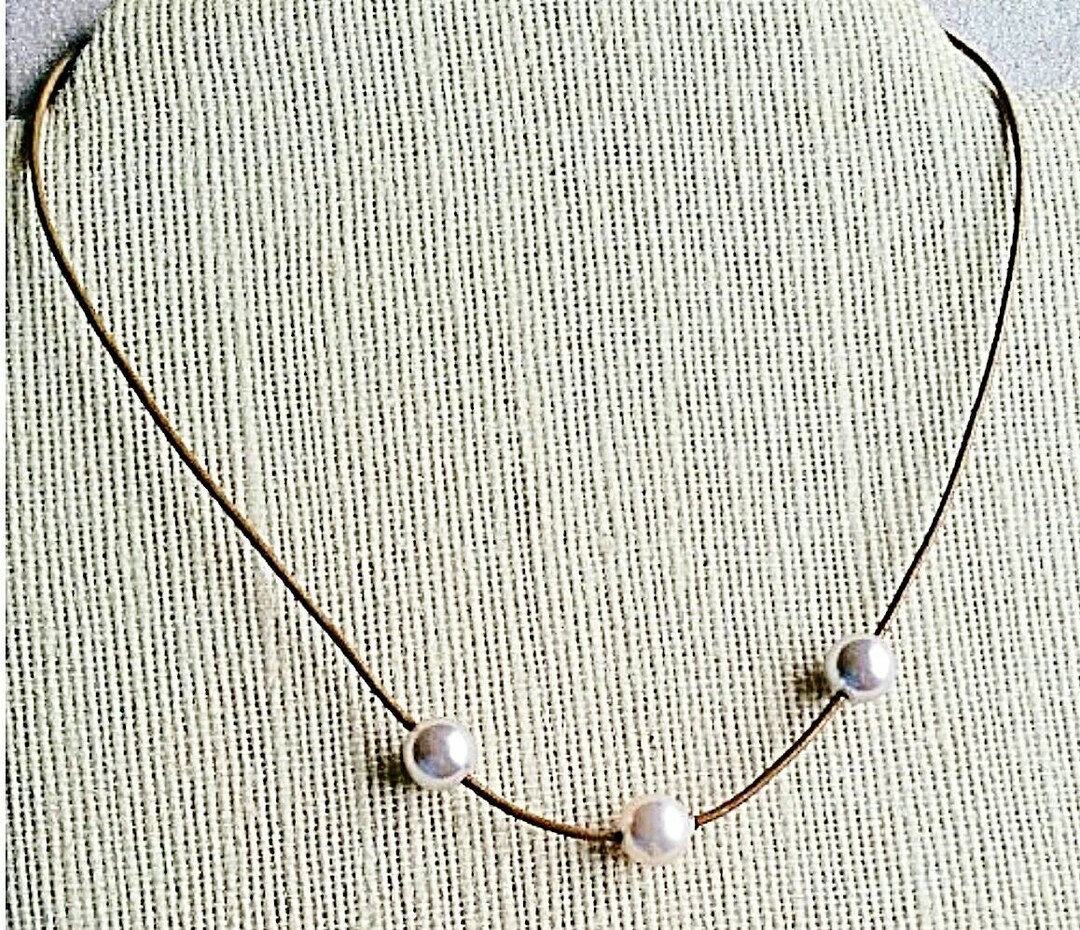 Leather and Pearl Choker Necklace - Etsy