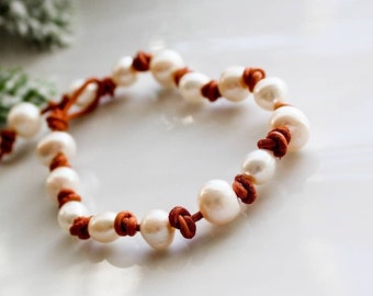 Knotted natural tan leather pearl bracelet, 3rd anniversary gift for her,