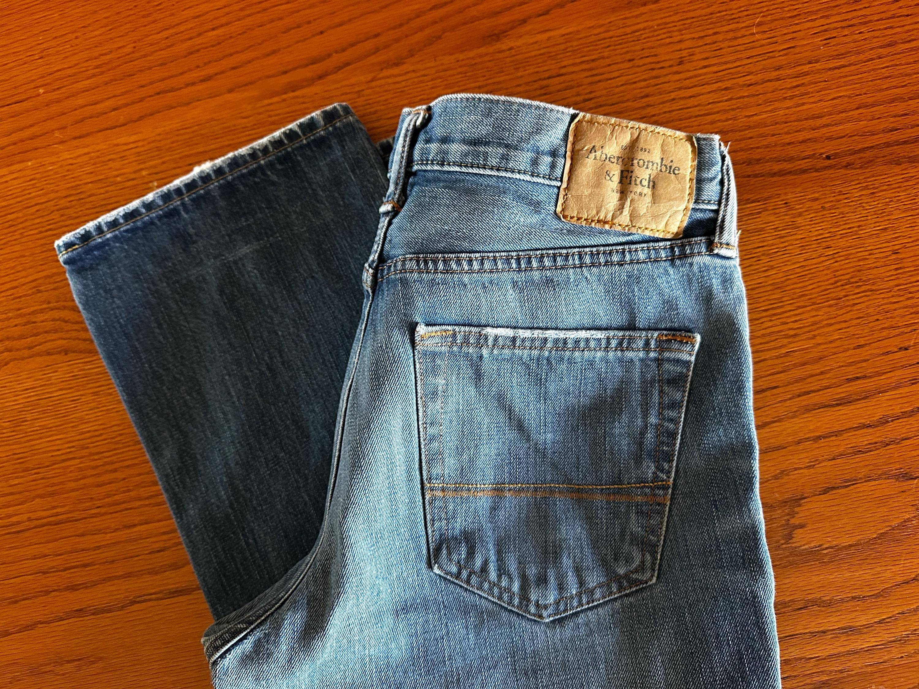 1990s Women’s 30x30 ABERCROMBIE & FITCH Straight Leg Jeans Great Condition
