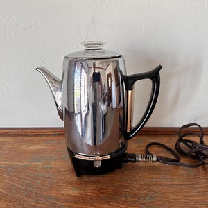 General Electric 8-10 Cup Pot Belly RVS Automatische Koffiepercolator nr. 28P41
