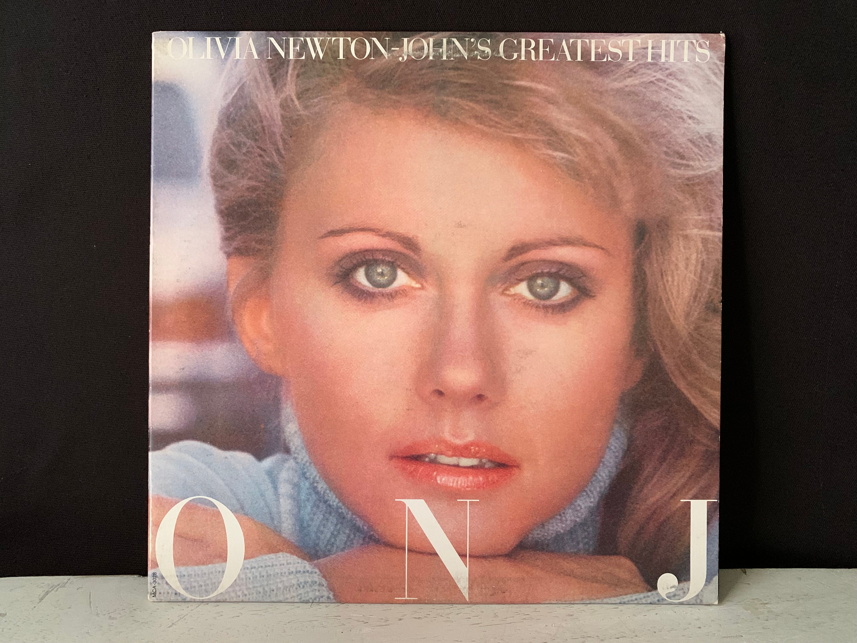 Vintage OLIVIA NEWTON John's “greatest Hits” Album With Gatefold