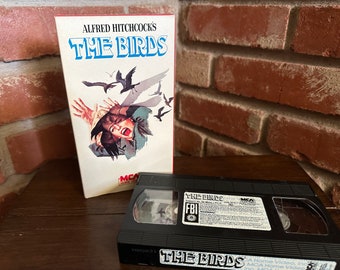 1985 MCA Home Video VHS Alfred Hitchcock’s ‘The Birds”