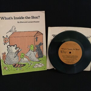 What&#39;s Inside The Box? 1977 Read-A-Long Book and Record
