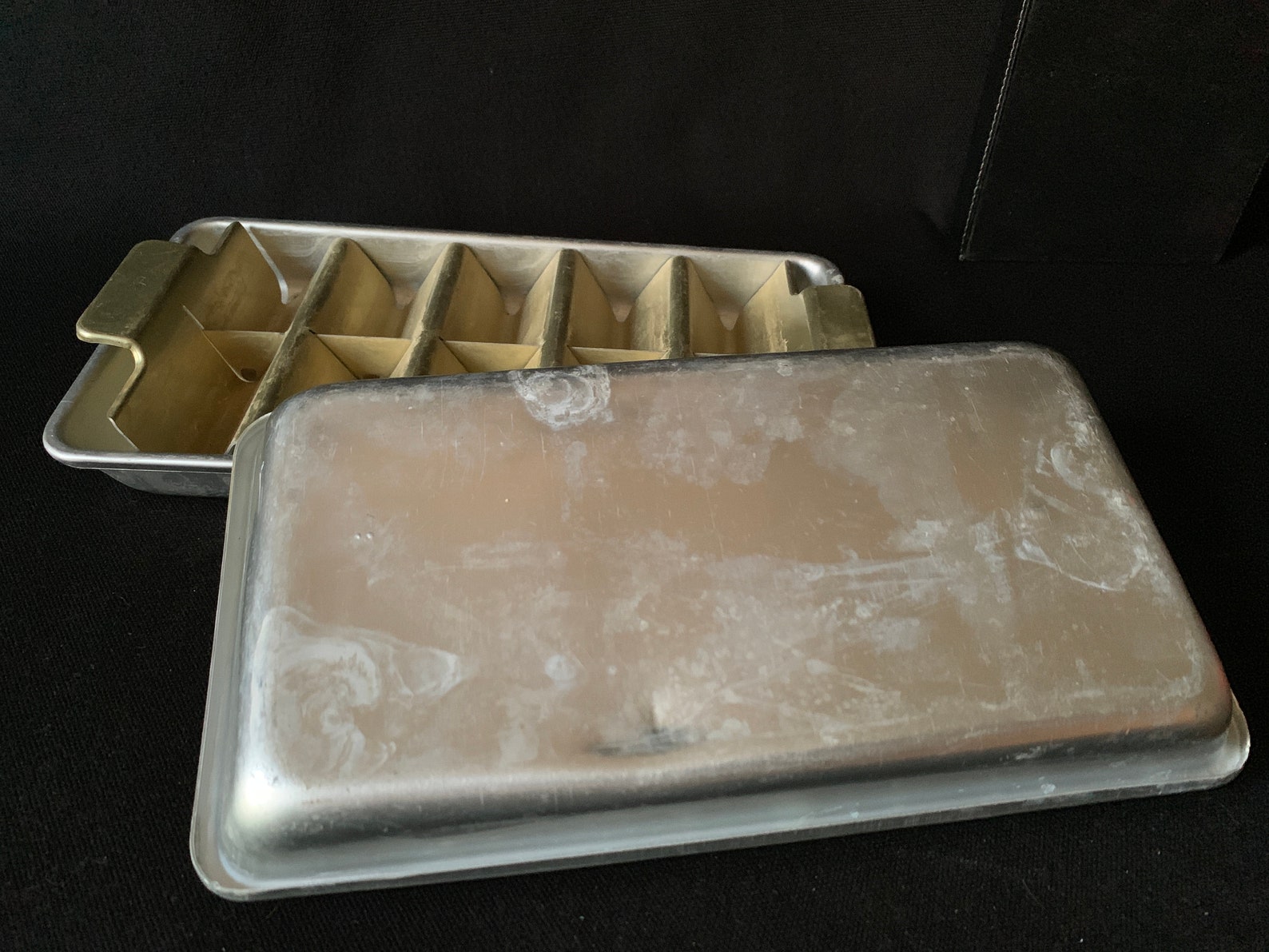 Vintage Aluminum Ice Cube Trays Make 10 Triangular Ice Cubes Etsy