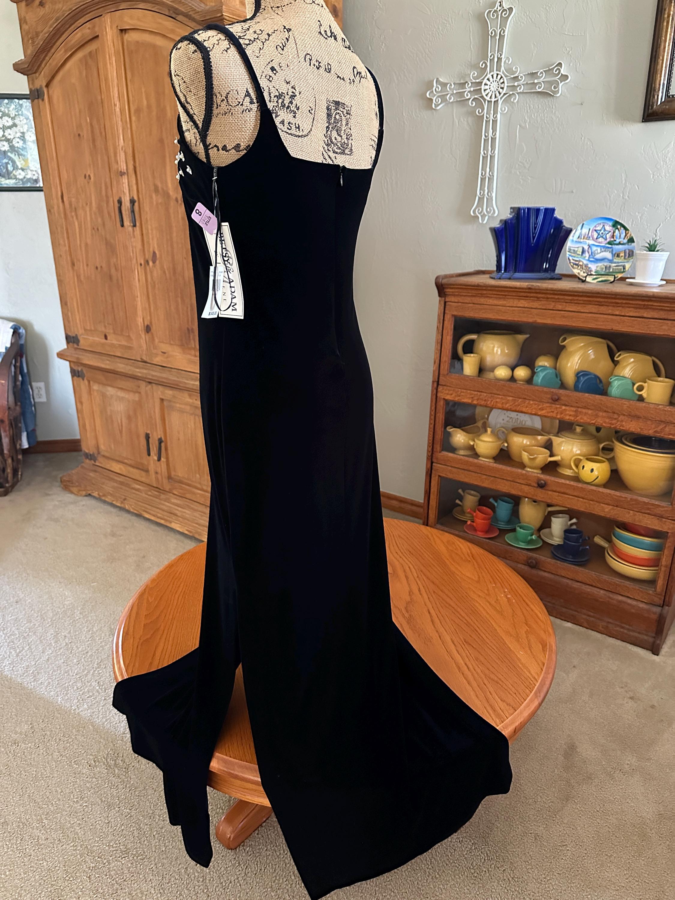 betsy and adam black velvet dress Amazon.com: Betsy & Adam Women's Long Velvet Sleeveless One Cold Shoulder  Stretch Sheath Gown, Black, 2 : Clothing, Shoes & Jewelry