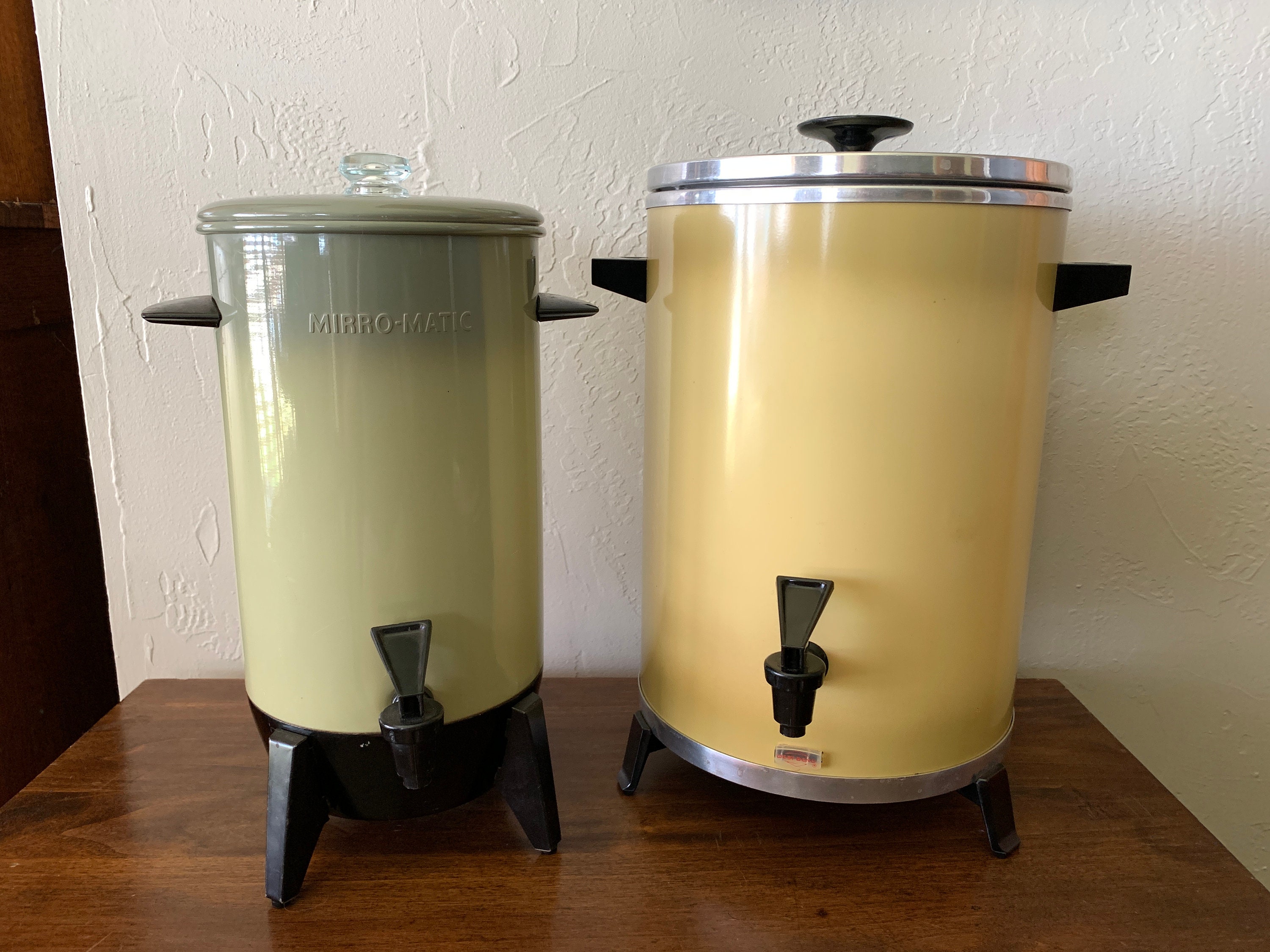 Retro 70's West Bend Large Percolator Coffee Maker 30 Cup Yellow - Working