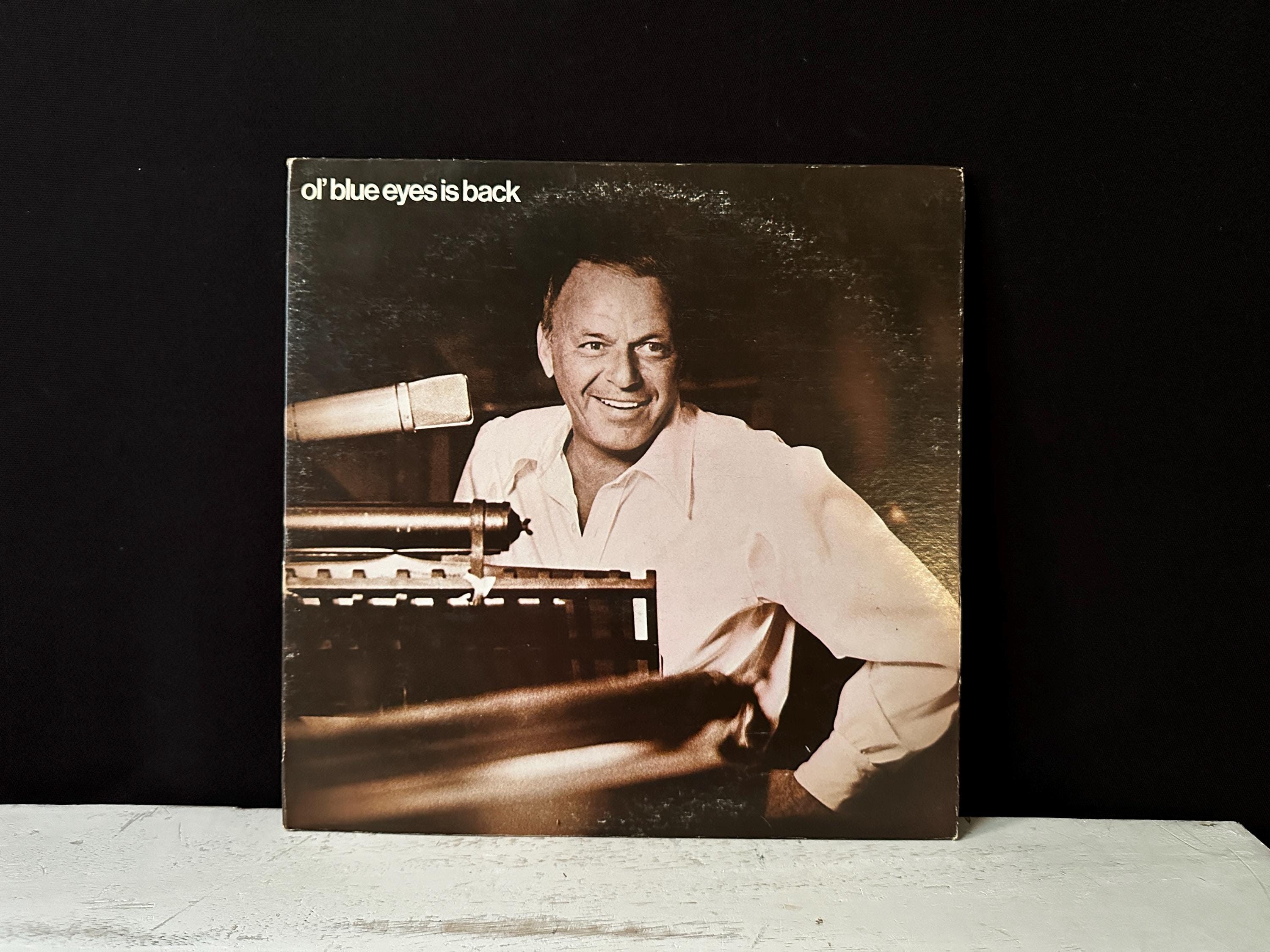 Vintage 1973 FRANK SINATRA LP “Ol’ Blue Eyes Is Back” First Pressing with Original Promotional Print