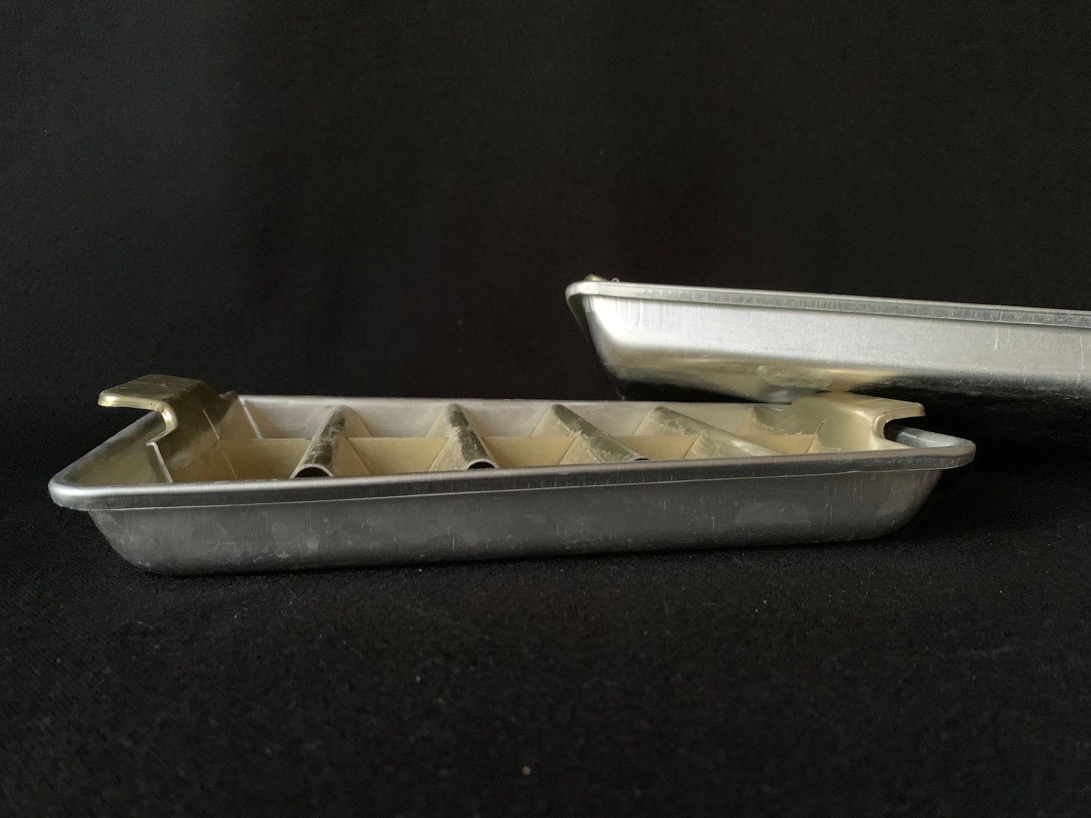 Vintage Aluminum Ice Cube Trays Make 10 Triangular Ice Cubes Etsy