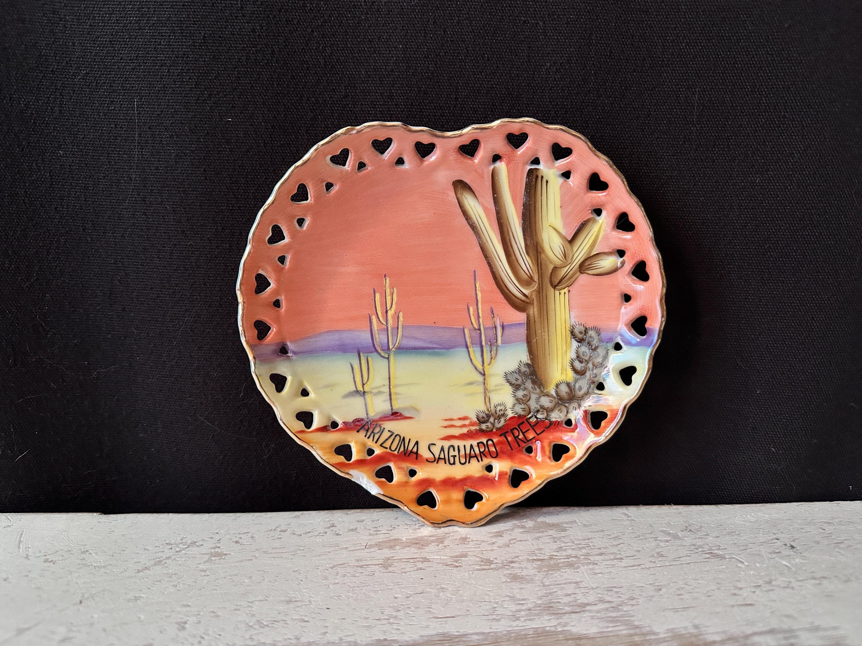NORCREST 1960s Vintage Heart-shaped Arizona Souvenir Plate