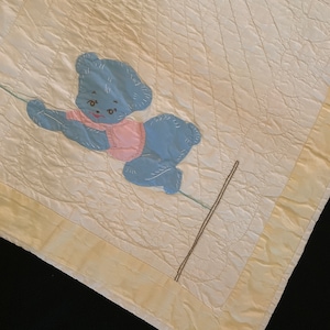Handmade Baby Quilt – Bears On The Trapeze