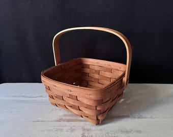 Small Vintage Tan LONGABERGER Basket with Single Moveable Handle 1988