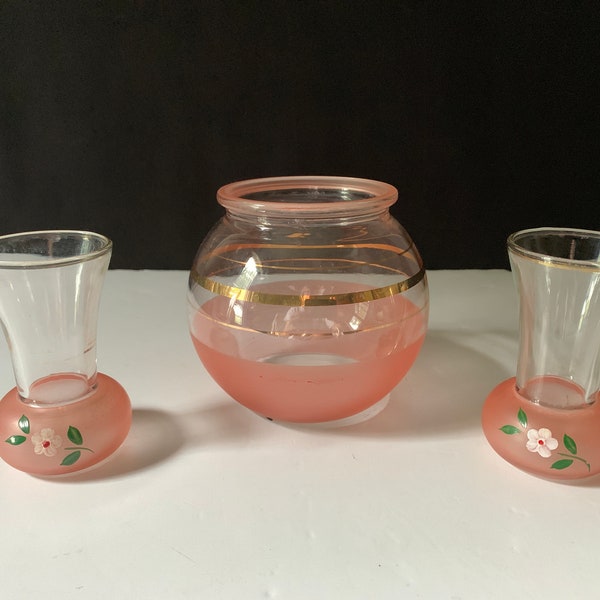 1940s Beautiful GAY FAD GLASS Dresser Set - 2 Petite Bud Vases And Matching Dresser Bowl