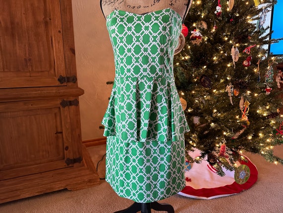 Ladies' Green Geometric Print Strapless Peplum Dress - Size 6