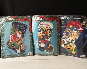 BUCILLA 1990s Kits für die Herstellung personalisierter Filz Weihnachtsstrümpfe… separat erhältlich