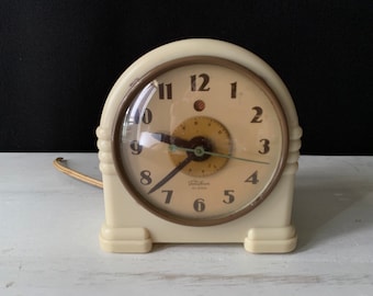 1944-45 Telechron Electric Alarm Clock Model # 7H125 “The Dispatcher”