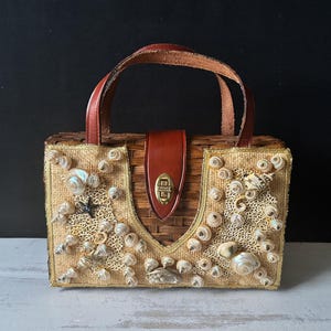 Vintage Seashell Wicker Handbag - Etsy display picture 3