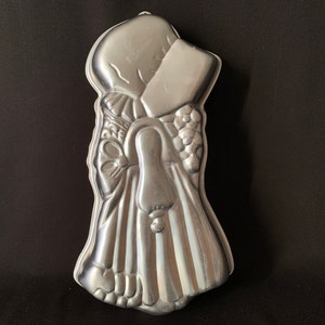 Vintage 1975 WILTON HOLLY HOBBIE Cake Pan