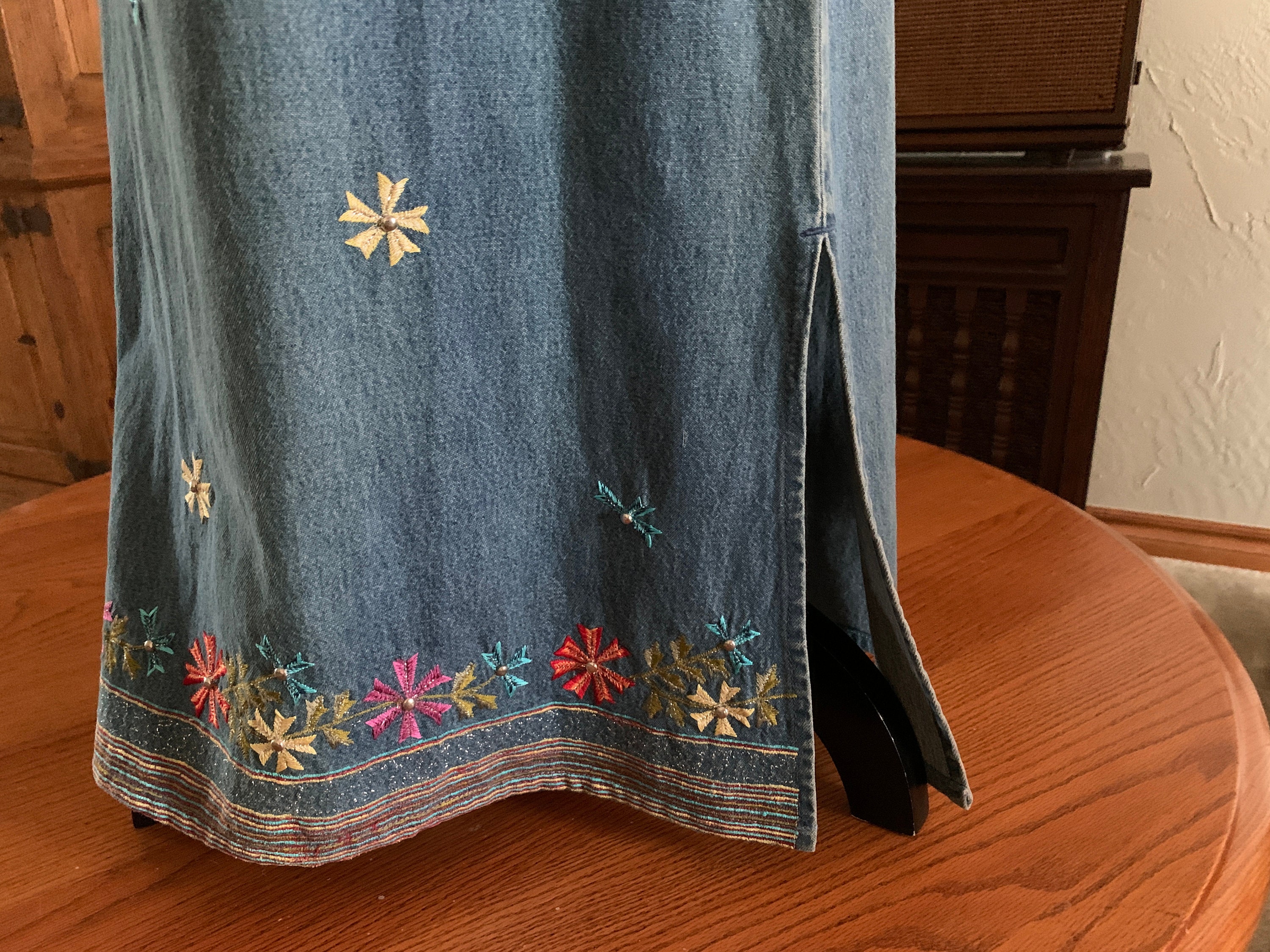 Robe Agapo Femme Bleu Denim Brodée Sans Manches - Style Boho, Ourlet Dentelle, Taille S, Très Bon état