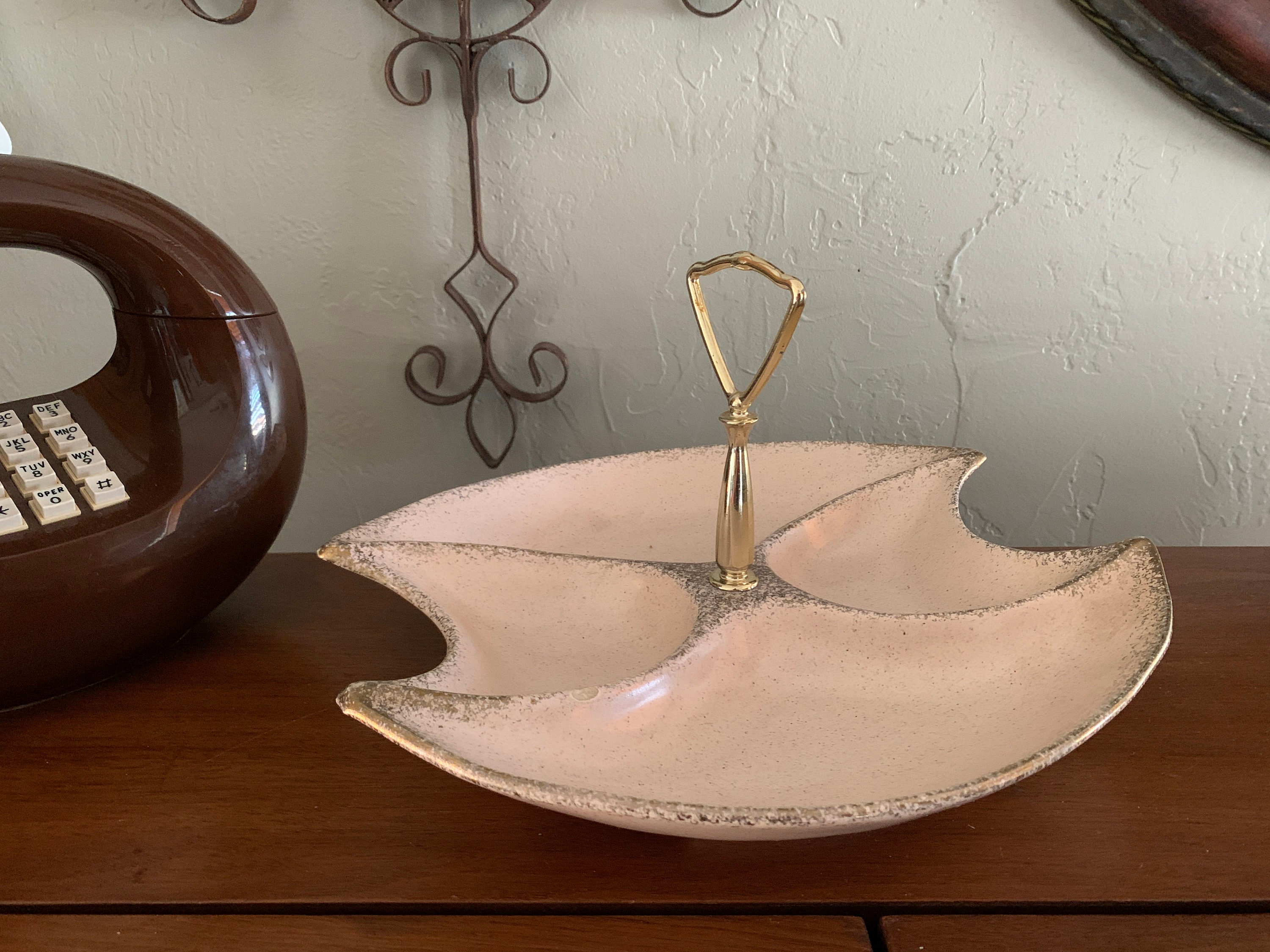 céramique cal oria rose doux avec taches d'or plat de service poignée - #617