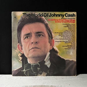 1970 Deluxe Two-Record Set “The WORLD Of JOHNNY CASH” On Columbia Records
