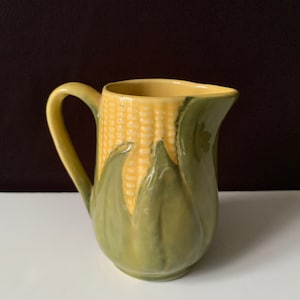 Vintage SHAWNEE POTTERY “Corn King” Creamer #70 Made In USA