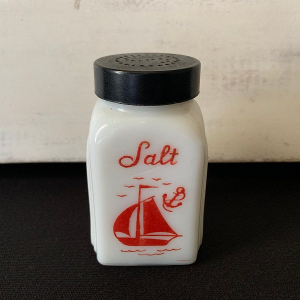 Vintage 1920-49 McKEE Roman Arch White Milk Glass Salt Shaker With Red Sailboat