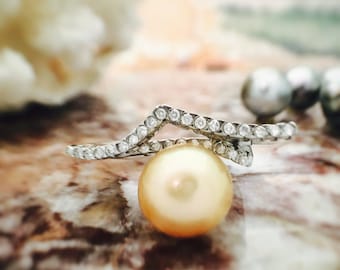 Gold Pearl Ring, Diamond, South Sea Pearl, Pearl Jewelry, Gold pearl, Anniversary gift, Pearl Engagement Ring, Saltwater Pearls, Large Pearl