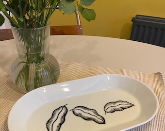 Ikea Avsiktlig Serving Platter – Black Leaf Design, Limited Edition
