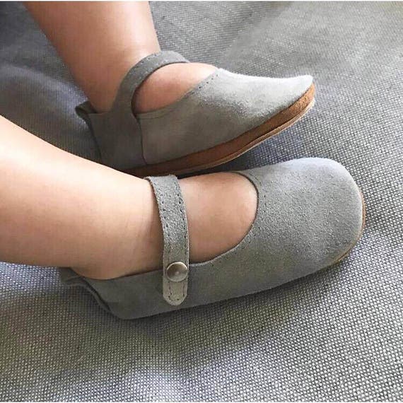 Mary Janes baby girl shoes grey suede 