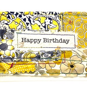 Carte d'anniversaire, carte faite main en tissu Liberty Tana Lawn, petite carte, carte d'art textile, carte d'anniversaire au Royaume-Uni, carte unique faite main, carte vierge image 9
