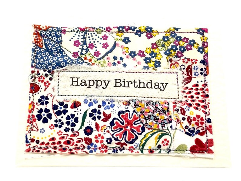 Carte d'anniversaire, carte faite main en tissu Liberty Tana Lawn, petite carte, carte d'art textile, carte d'anniversaire au Royaume-Uni, carte unique faite main, carte vierge image 4
