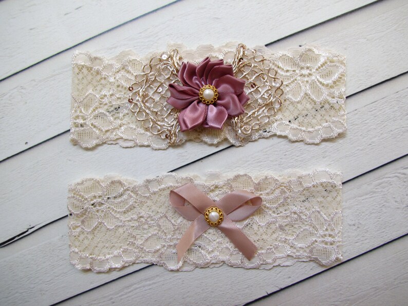 MONA Style- Ivory lace garter set with vintage pink flower Wedding Garter Set Pick Your Colors bow and vintage button Bridal Garter Set