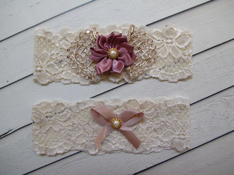 MONA Style- Ivory lace garter set with vintage pink flower Wedding Garter Set Pick Your Colors bow and vintage button Bridal Garter Set