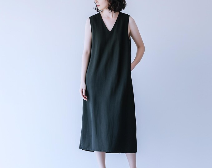 Anysize custom V-neck 100% linen sleeveless loose dress with side pockets spring summer plus size dress plus size clothing F68CL