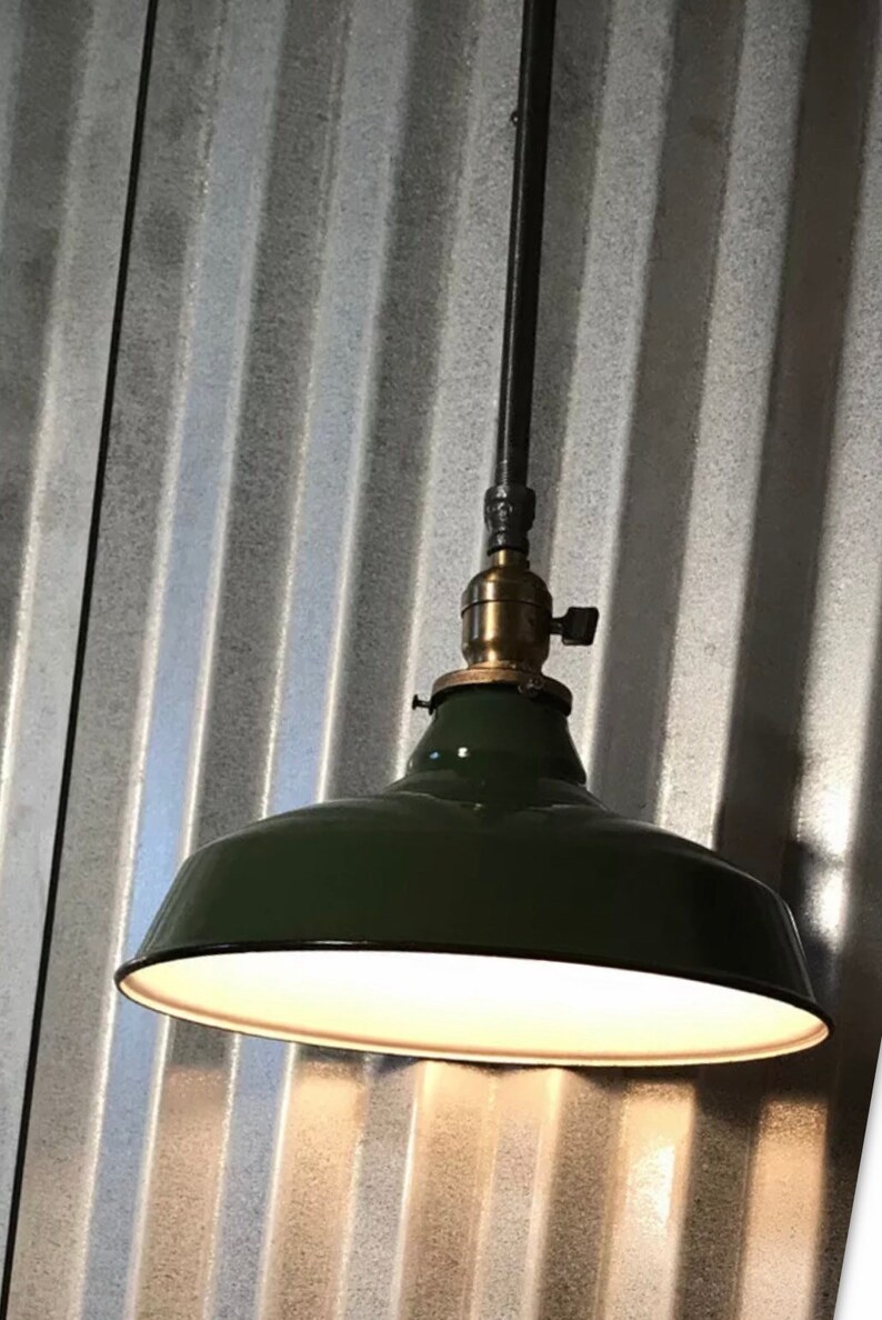 Authentic Vtg Green Enamel 12\u201d Barn Shade Hanging Pendant Perkins Fatboy Socket