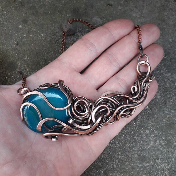 Wire wrapped statement necklace with green Onyx stone,Copper wire necklace inspired by fairy tales ,Fantasy jewelry,Statement necklace,Boho