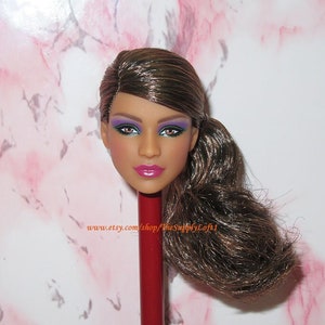 New Yoga GXF07 Barbie Doll Head From Made to Move Curvy Doll for