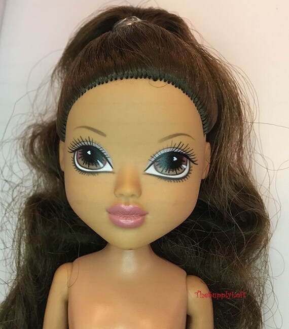 bratz doll no feet