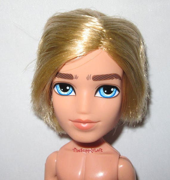 blonde hair brown eyed bratz doll