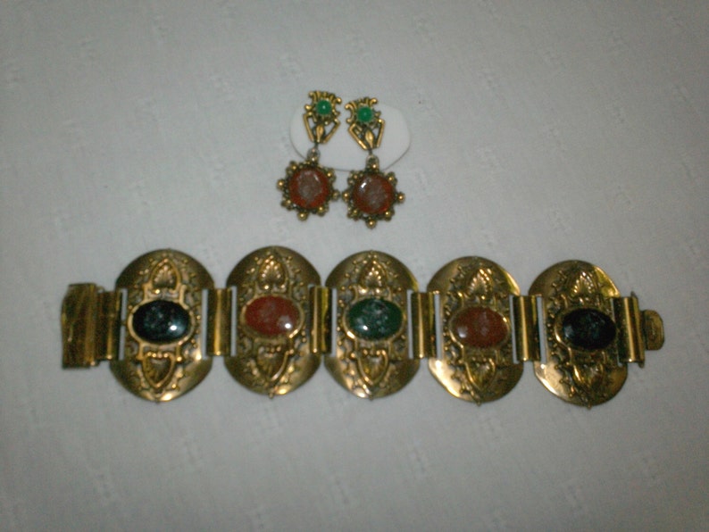1930s Intaglio brass and glass wedding engagement Bracelet and Earrings