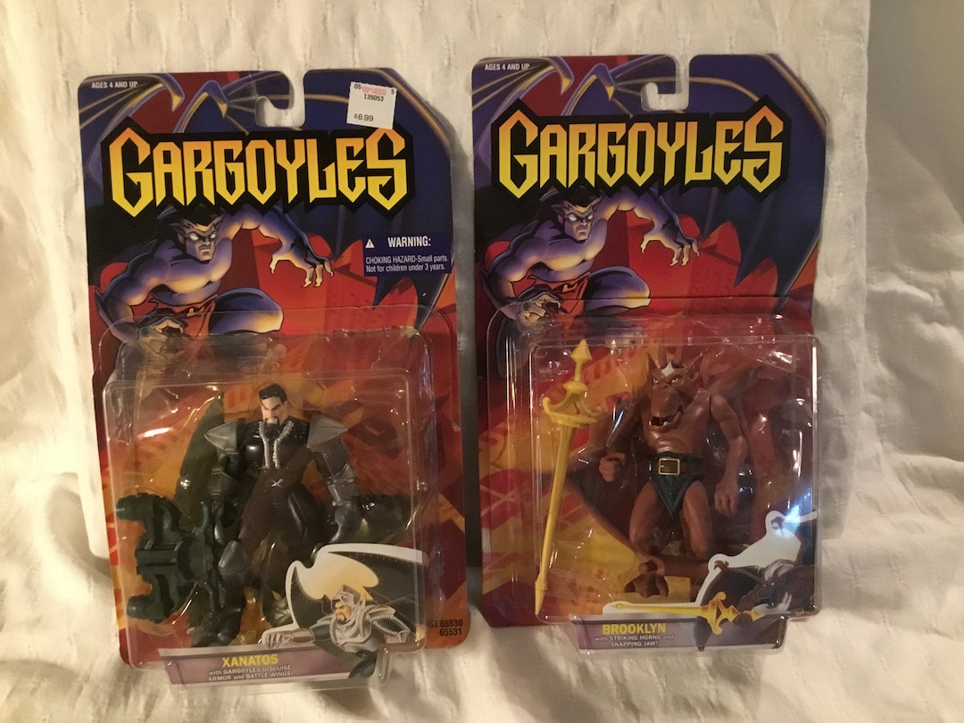 Two 1995 Kenner Gargoyles Action Figures Brooklyn Xantos Armor