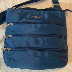 amazonbasics laptop backpack fits up to 17 inch laptops Amazon Basics Travel with Multiple Pockets and Compartments for in / 43.1 cm Laptop, Water Resistant, Spacious with Padded Shoulder Straps, Black : Electronics Color:Sastrugi: Summit Blue External dimensions Gregory Kalmia 50 – Color_Maroon
