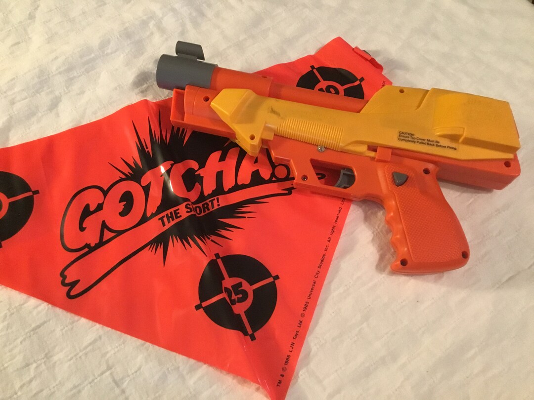 1987 LJN Toys Gotcha Sport Paint Ball Shooter Enforcer Toy Gun Pretend