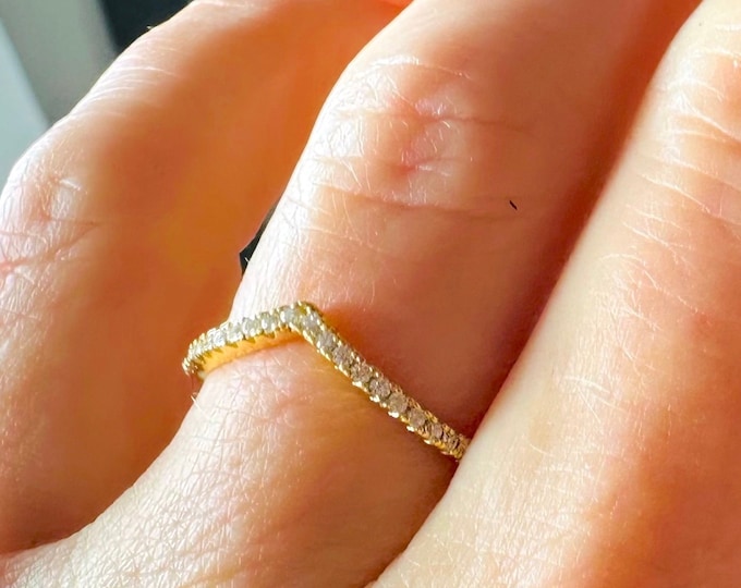 Yellow Gold Geometric V Chevron Ring - Elegant Minimalist Stacking Ring with Sparkling Cubic Zirconia Stones Wedding Ring Guard