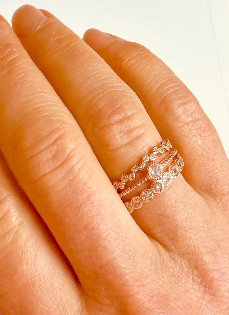 Juego de anillos de 3 piezas de oro rosa con capas de eternidad, anillo de boda nupcial, circonita cúbica, plata de ley 925. imagen 2