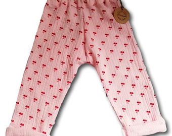 Musselin Kinderhose, Kirschen Öko Tex Gr 56-116, rosa