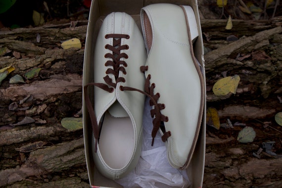 New 1950s Vintage Bowling Shoes
