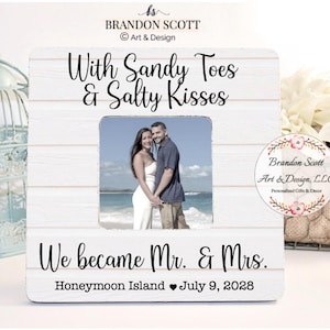 Beach Wedding Gift for Couple – Personalized Wedding Frame – Coastal Theme Keepsake – Custom Newlywed Picture Frame, salty toes sandy kisses
