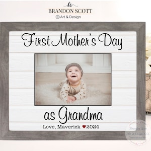 First Mother's Day as Grandma, First Mother's Day as Gigi Mimi Nana, Grandmother Gift, New Grandma Frame, Grandmother Mother's day Gift zdjęcie 1